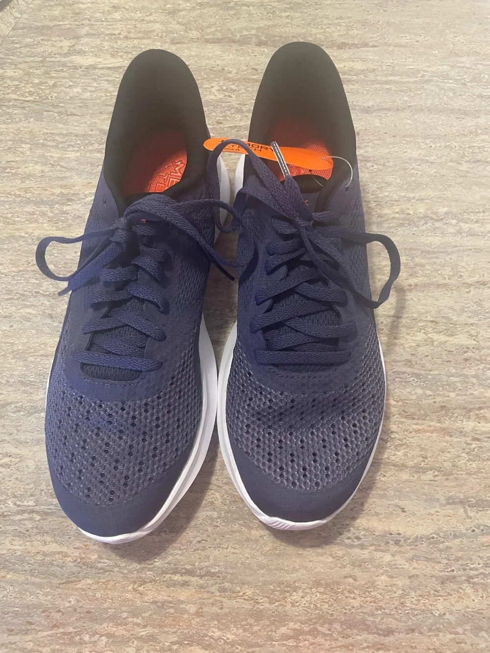 Reebok women's Navy Knit Lace-Up Running Sneakers -size 8.5 NIB